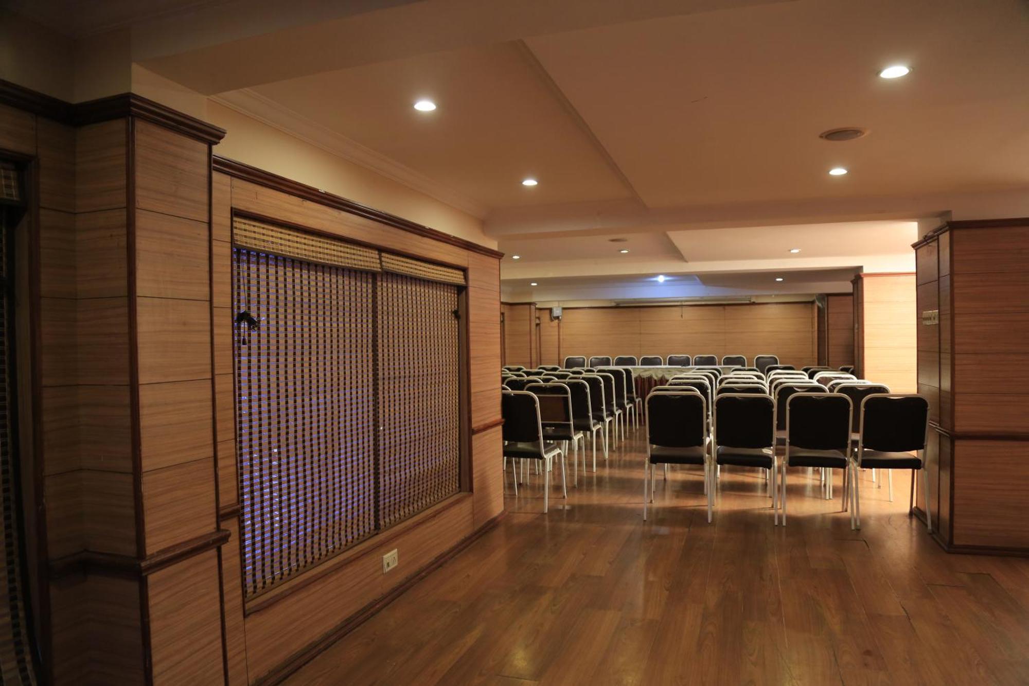 Hotel Devi Tower ซาเลม ภายนอก รูปภาพ